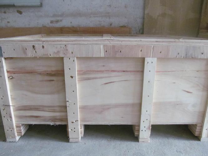 厂家生产各种规格出口木质包装箱